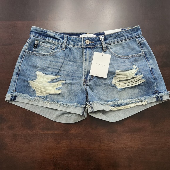 KanCan Pants - NWT KanCan Distressed Shorts